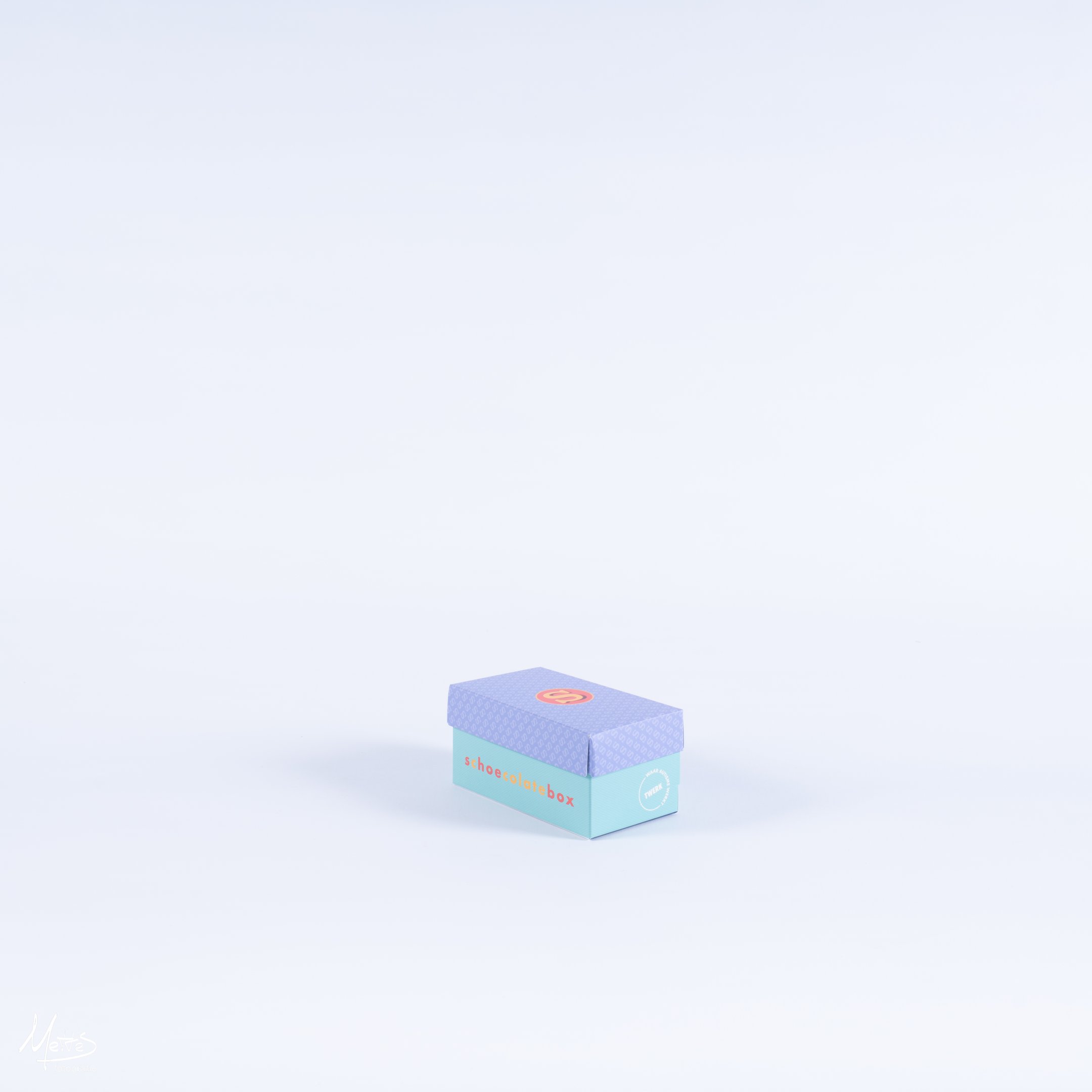 shoebox-s.jpg