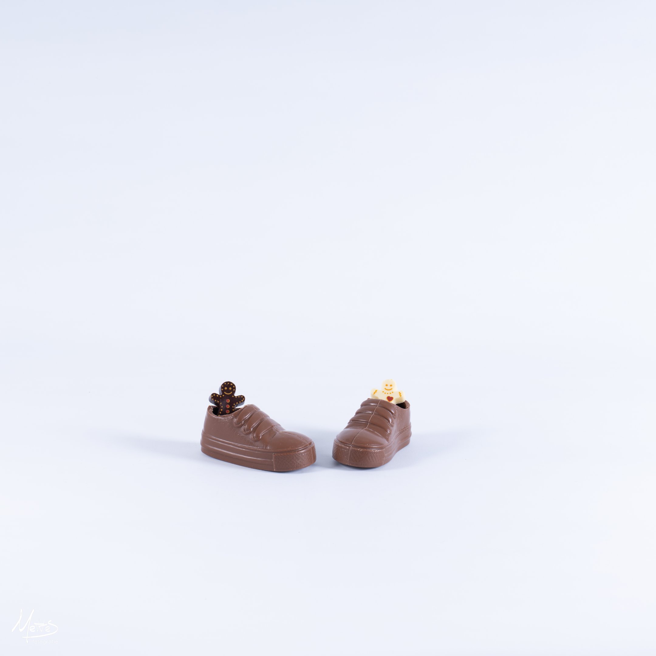 2shoe-2twan-mm-pw.jpg