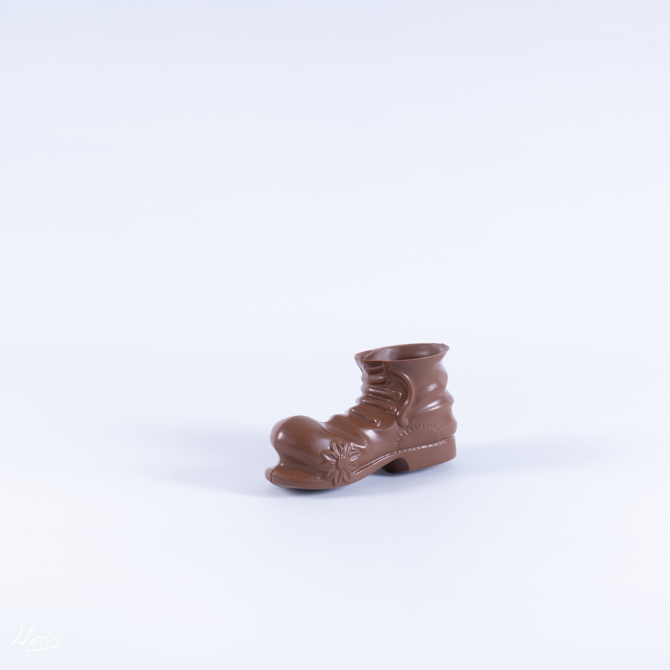 1boot-m.jpg